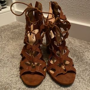 Brown BAMBOO heels, size 8